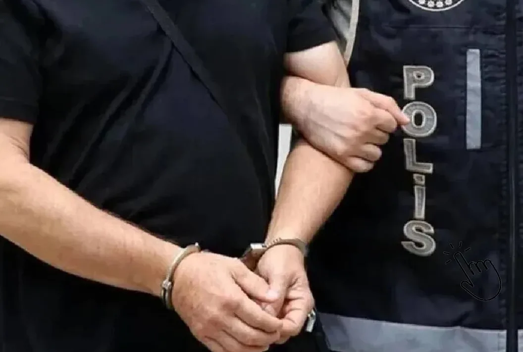 Eski kız arkadaşının evine ateş açan belediye çalışanı tutuklandı