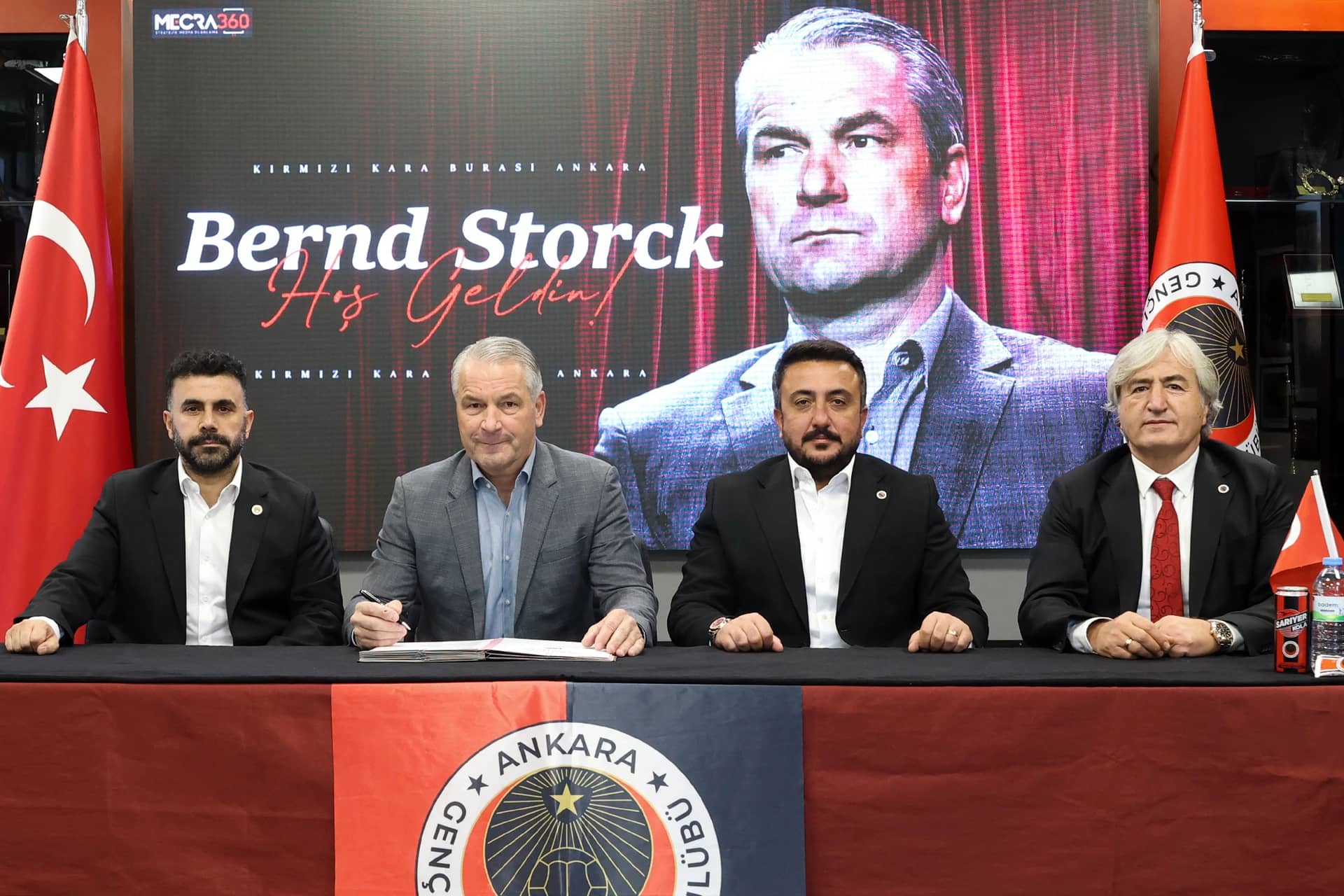 Yeni Teknik Direktörümüz Bernd Storck Oldu