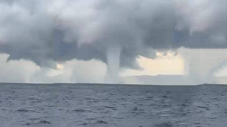 Muğla açıklarında dev hortum oluştu