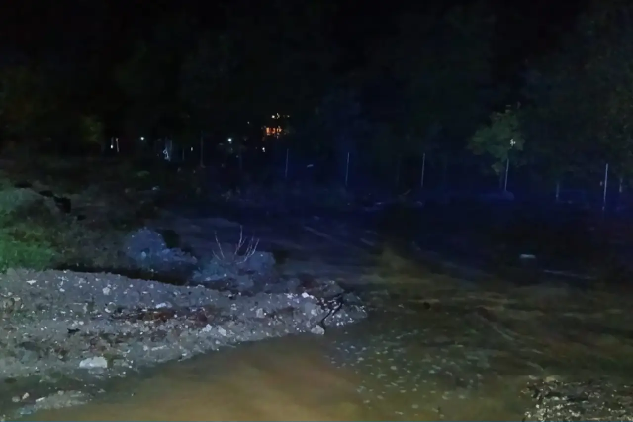 Bursa'da sağanak nedeniyle köprü çöktü