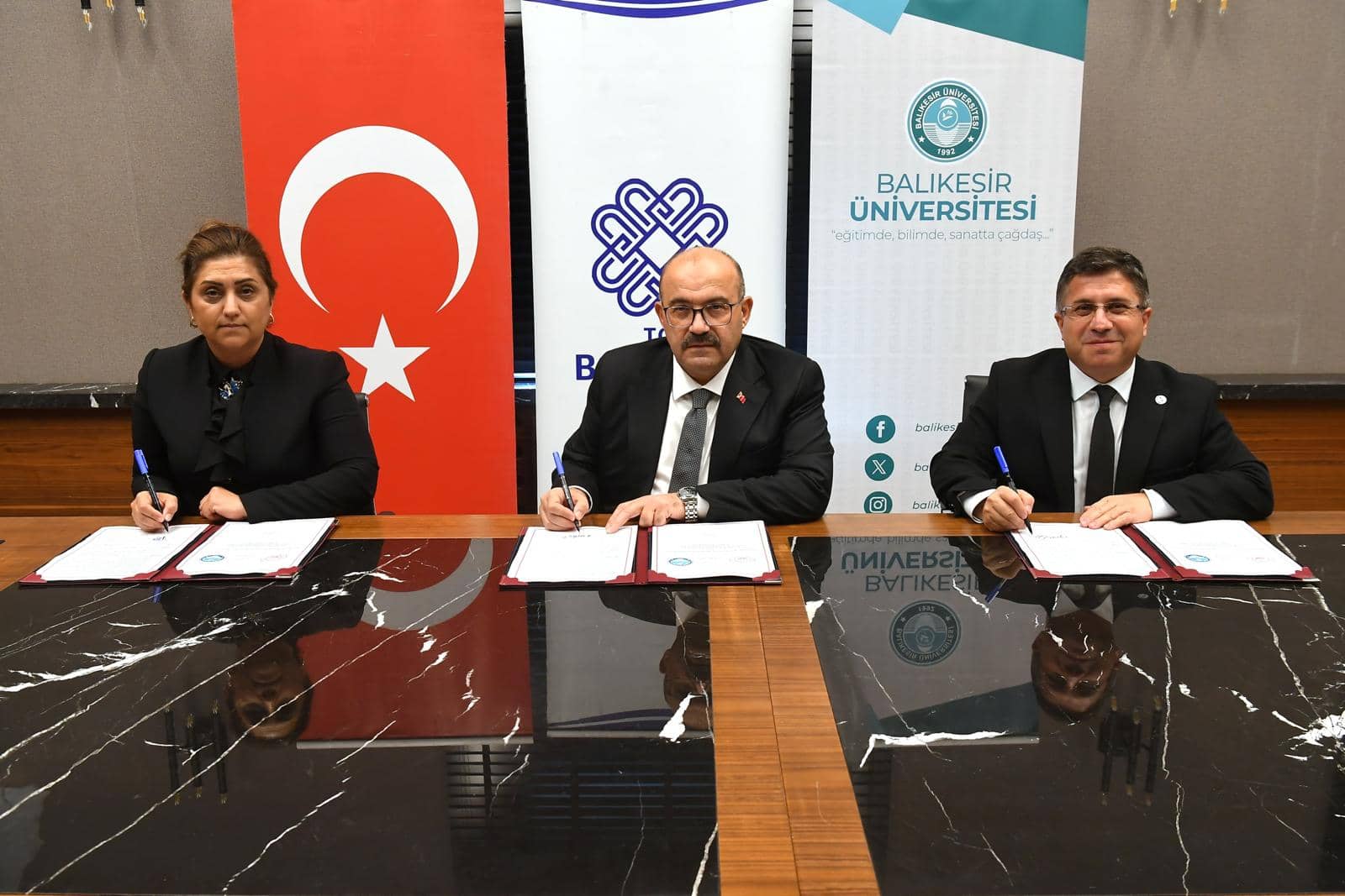 Yaşlı Hizmetlerinde Balıkesir Modeli: Bilim, Sağlık Ve Sosyal Hizmetler Buluşuyor