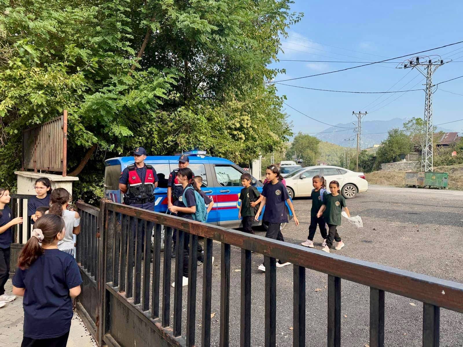 Kahramanmaraş’ta Öğrencilerin Güvenliği İçin Denetimler Sürüyor