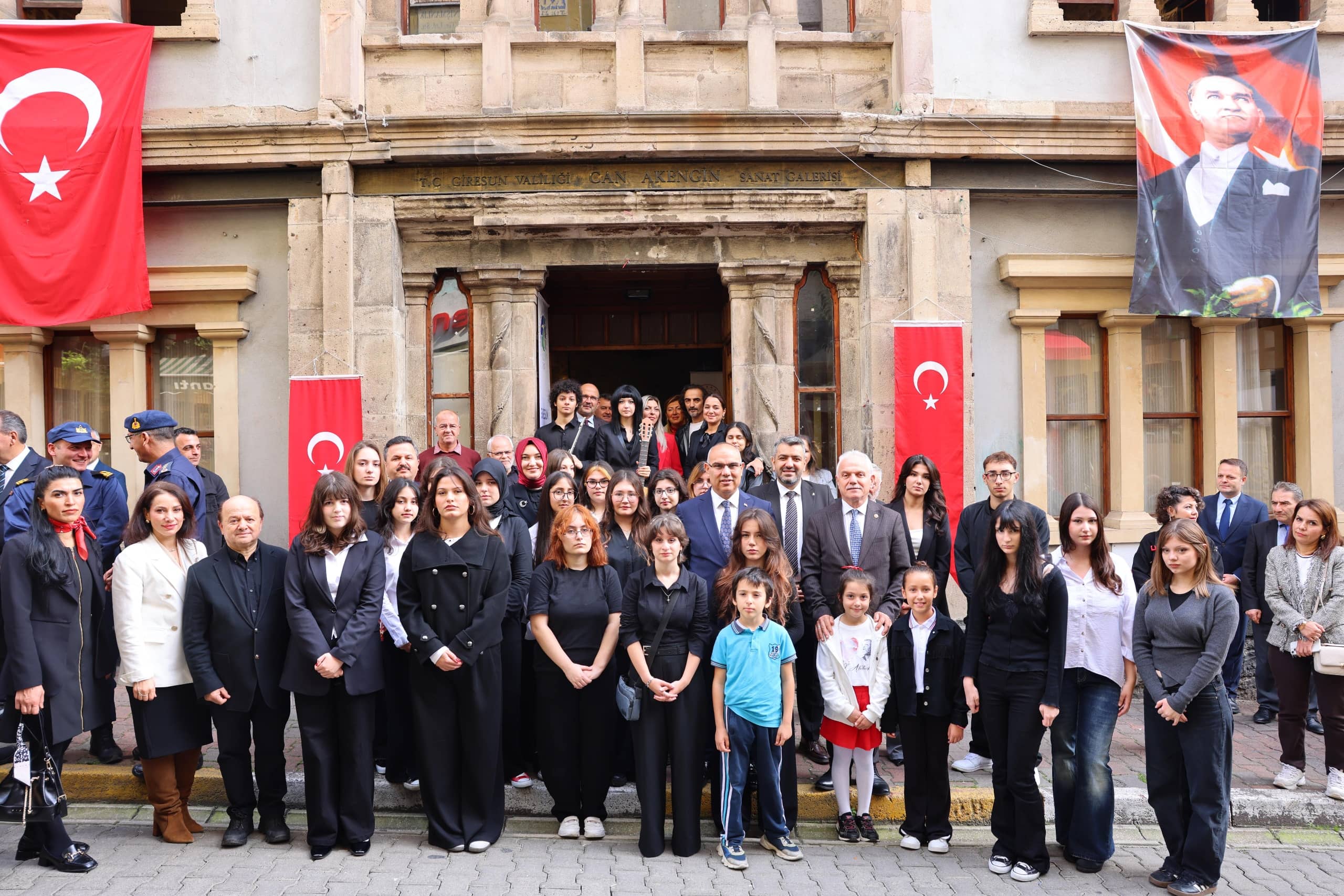 Giresun'da bayram sergileri acildi
