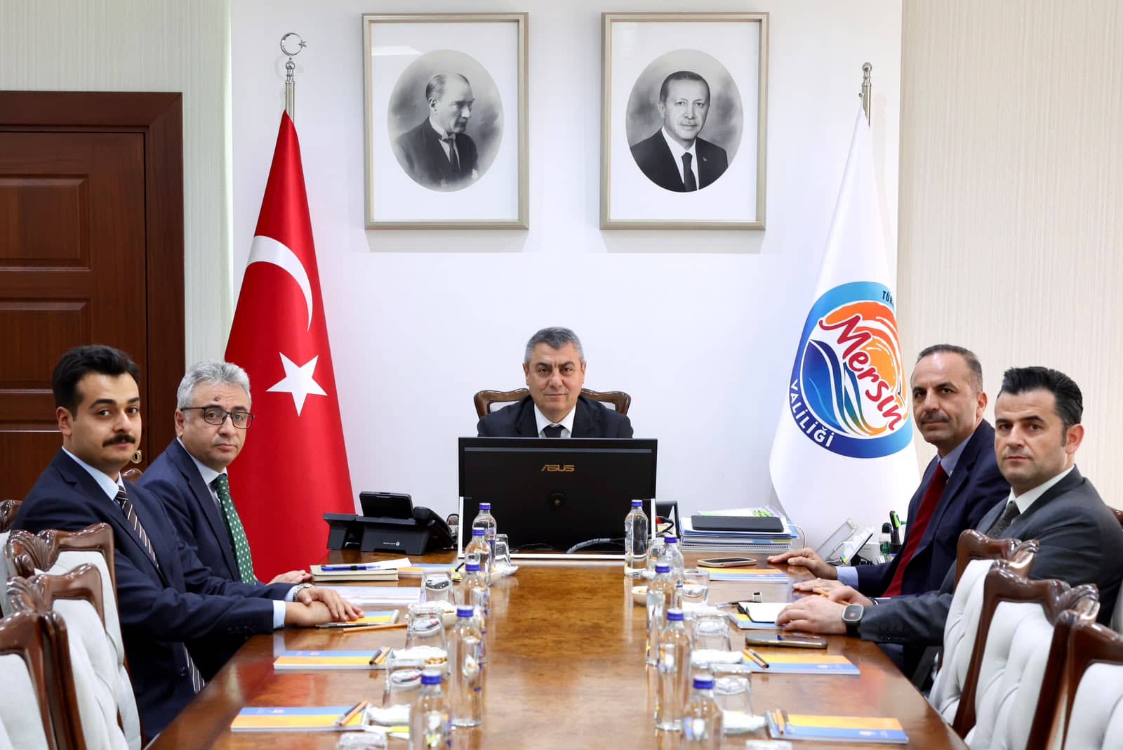 Mersin'de Kaymakamlar Toplantisi Yapildi