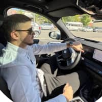 Eskişehir'de devrilen kamyonet ulaşımı aksattı