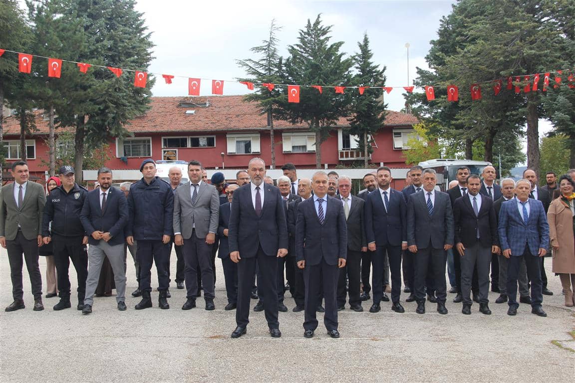 Isparta'da Cumhuriyet'in 103. yılı kutlamaları başladı