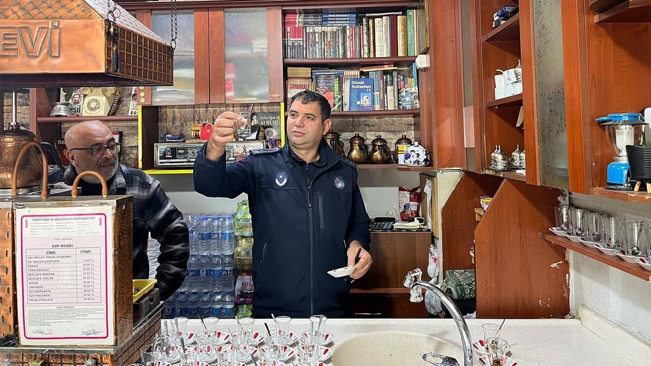 Erzincan'da 363 çay ocağı ve kahvehane denetlendi