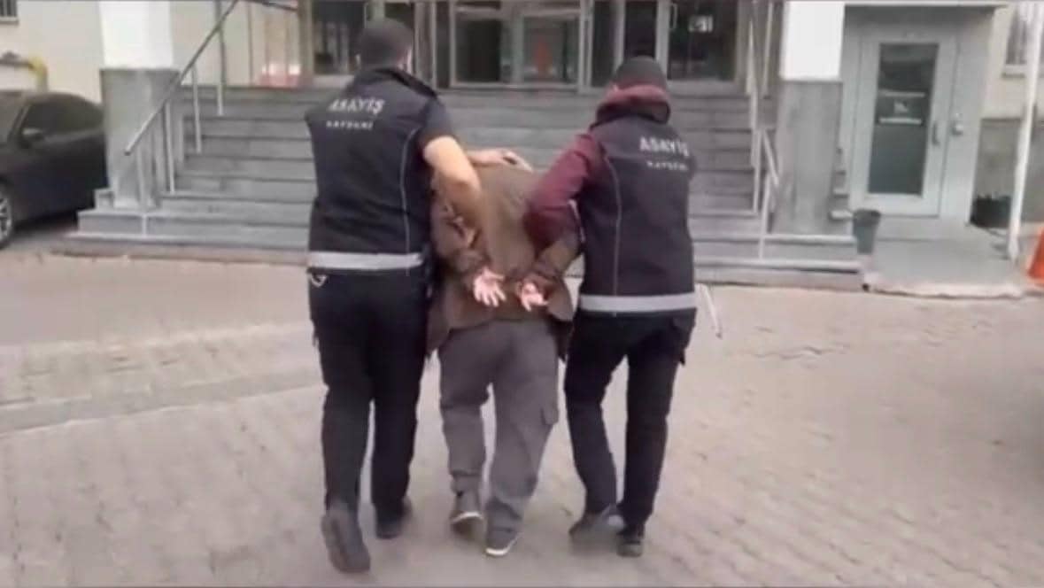 Kayseri'de hırsızlık ve dolandırıcılıktan aranan firari yakalandı
