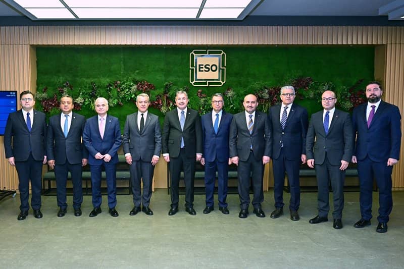 Eskişehir Kalkınma Platformu Toplantısı, Valimiz Dr. Erdinç Yılmaz’ın başkanlığında gerçekleştirildi.