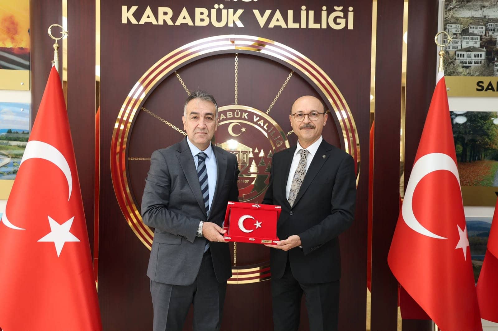 Valimiz Sayın Oktay Çağatay, Türk Eğitim-Sen ve TÜRKAV Yöneticilerini Makamında Kabul Etti.
