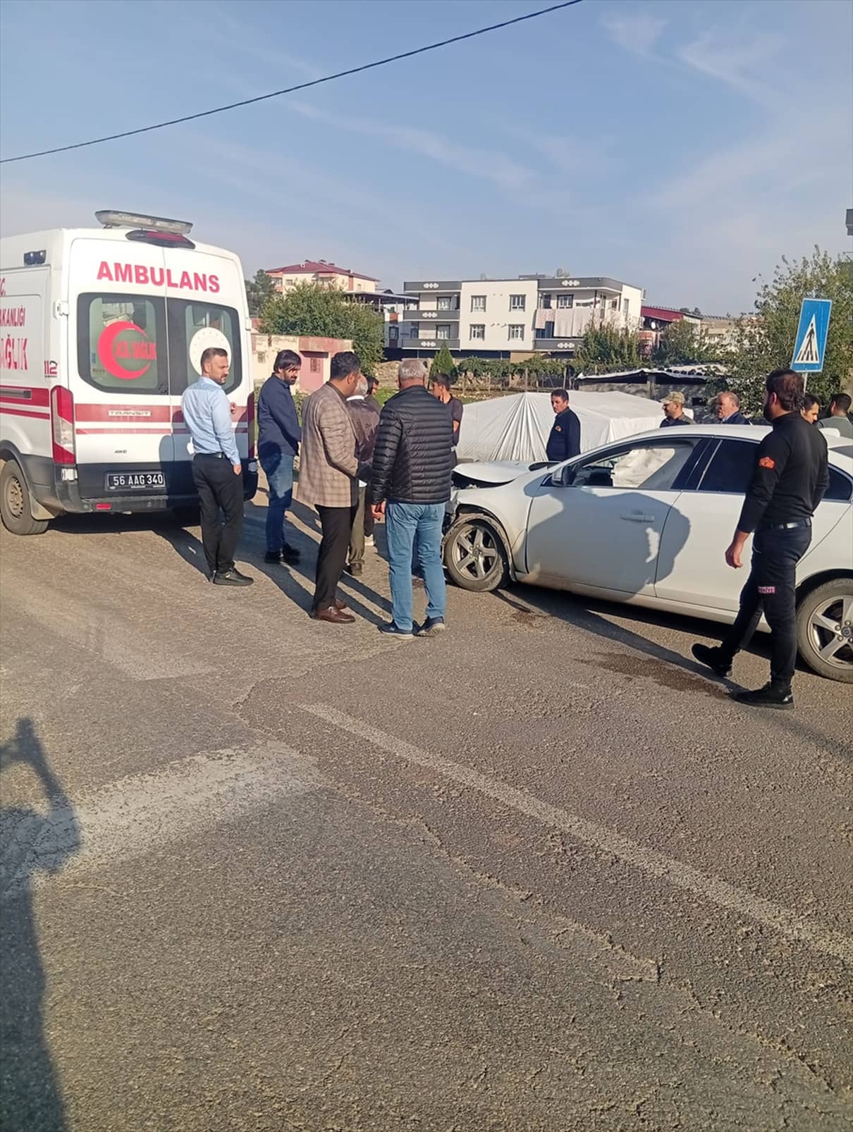 Siirt'te iki aracın çarpıştığı kazada 3 kişi yaralandı