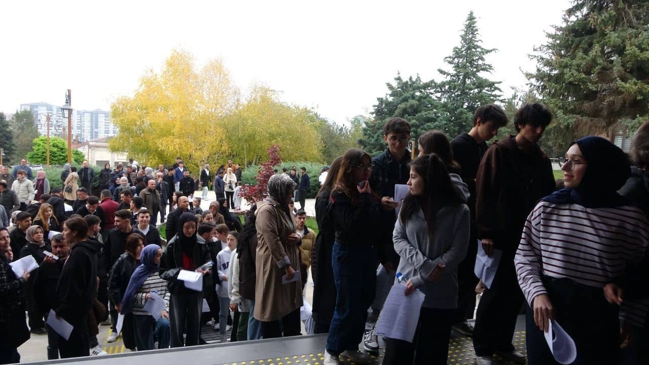Kastamonu'da KPSS ortaöğretim oturumu heyecanı yaşandı