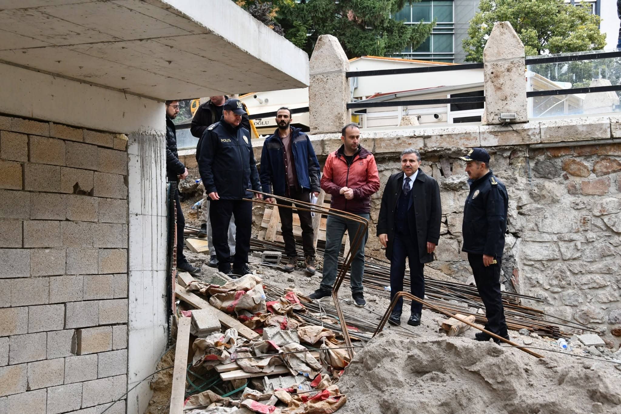 Valimiz Cevdet Atay Polis Evi ve Polis Merkezinde İncelemelerde Bulundu