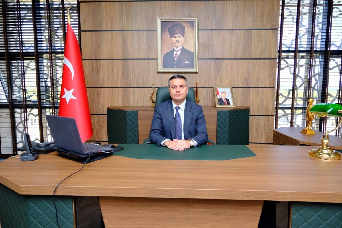 Bafra Kaymakamı Altınpınar'dan bayram mesajı