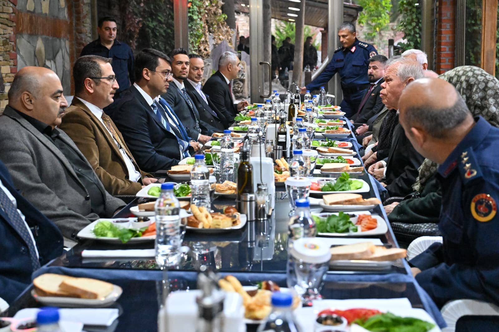 Vali Dr. Serdar Kartal, Şehit Aileleri ve Gazilerle Bir Araya Geldi