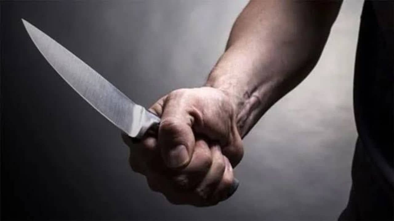 Van'da bıçaklı saldırı: İki yaralı