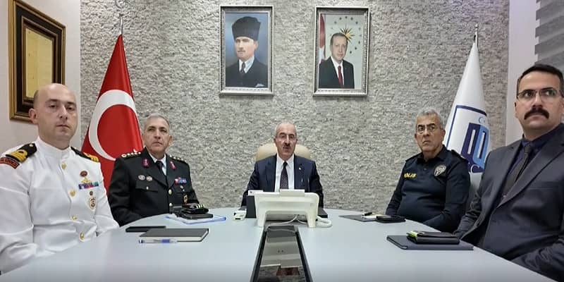 Valimiz Doç. Dr. Ömer TORAMAN başkanlığında, 2026 Yılının İlk Dokuz Ayına Ait “İl Güvenlik ve Asayiş Bilgilendirme Toplantısı”